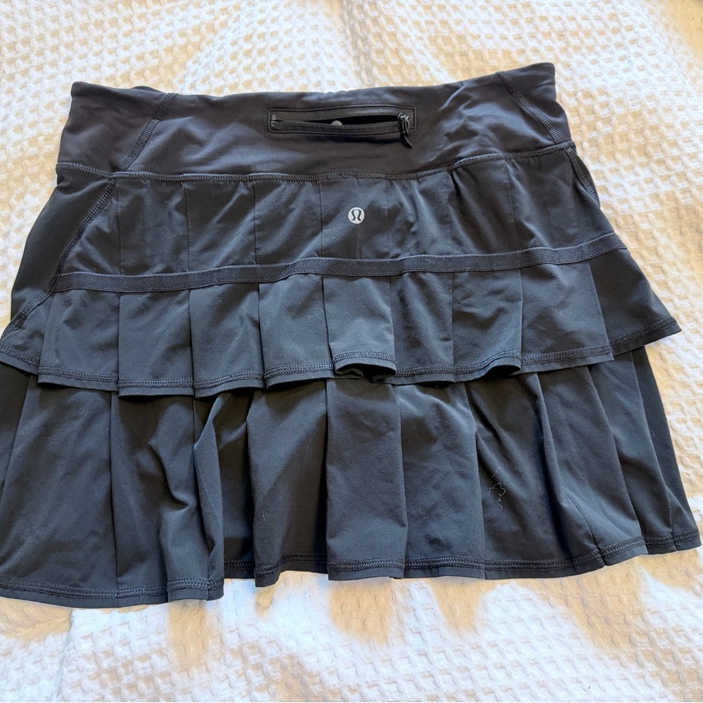 lululemon athletica black tennis Skirt